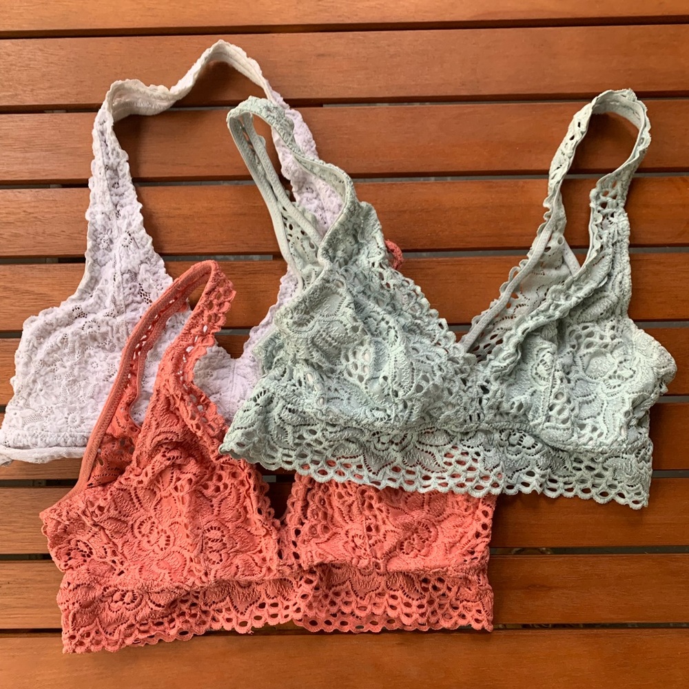 Bundle of 3 aerie bralettes size medium